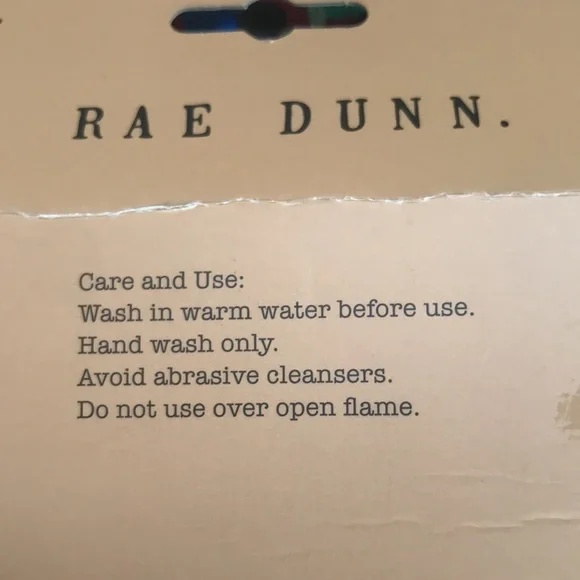 Rae Dunn Springtime 4 Piece Spatula & Cookie Cutter Set NWT - Picture 8 of 10